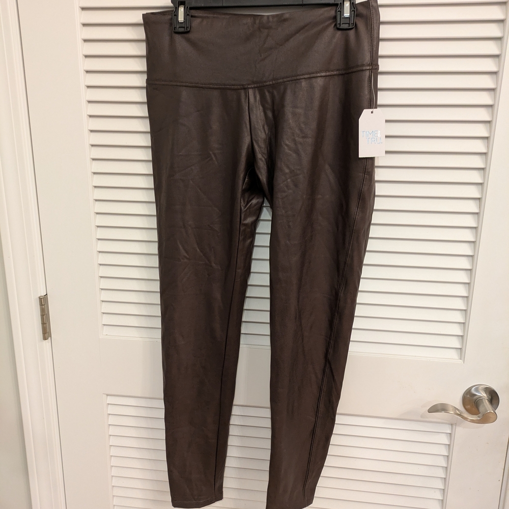 Time and Tru Brown Leggings Size L New With Tag